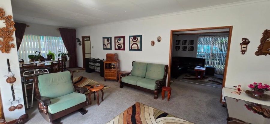 4 Bedroom Property for Sale in Protea Park North West